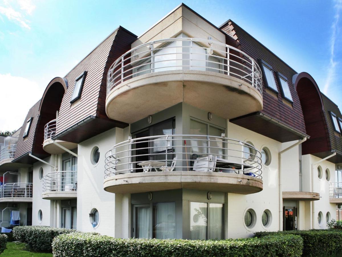 Lovely Apartment Near The Sea Bredene Exterior photo